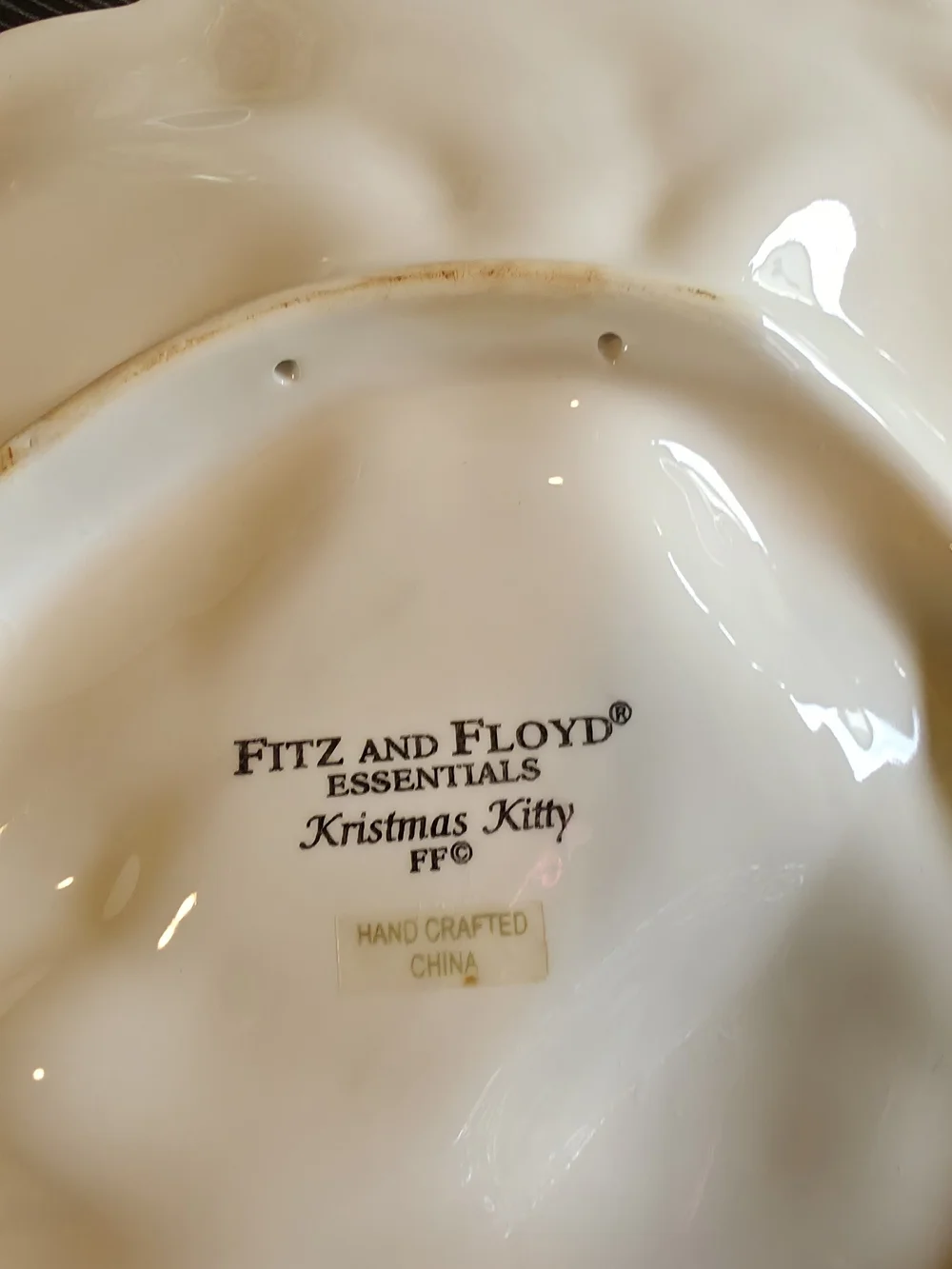 Fitz and Floyd Holiday Kitten Plate Dish - Cream, Pink, Green, Blue